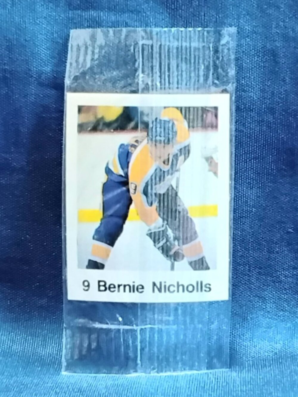 3/$25 Sealed 1988/89 Frito-Lay Bernie Nicholls Mini NHL Stars Sticker Card!!